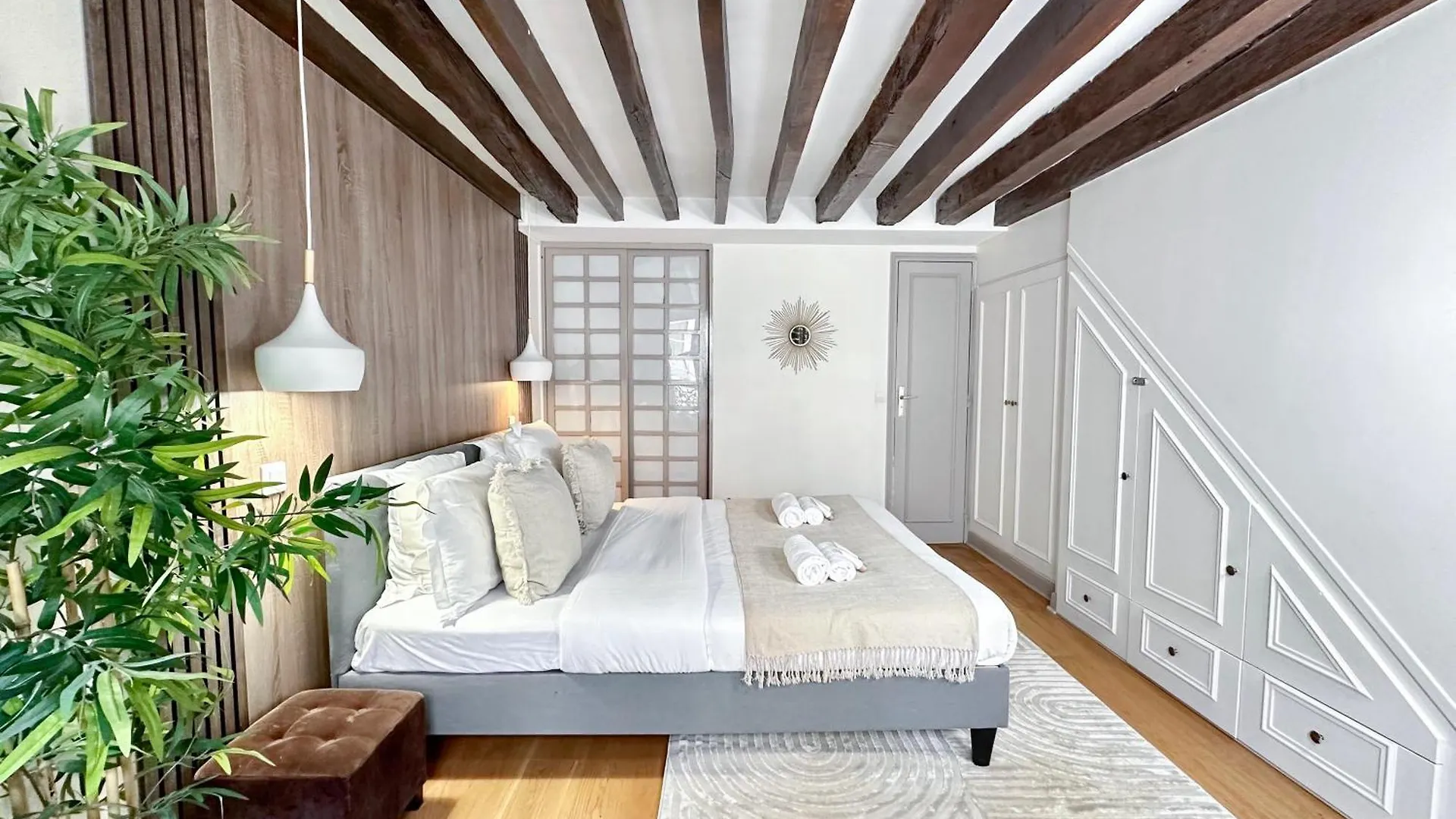 Unique & Beautiful Duplex In Saint-Germain Apartment Paris 0*,