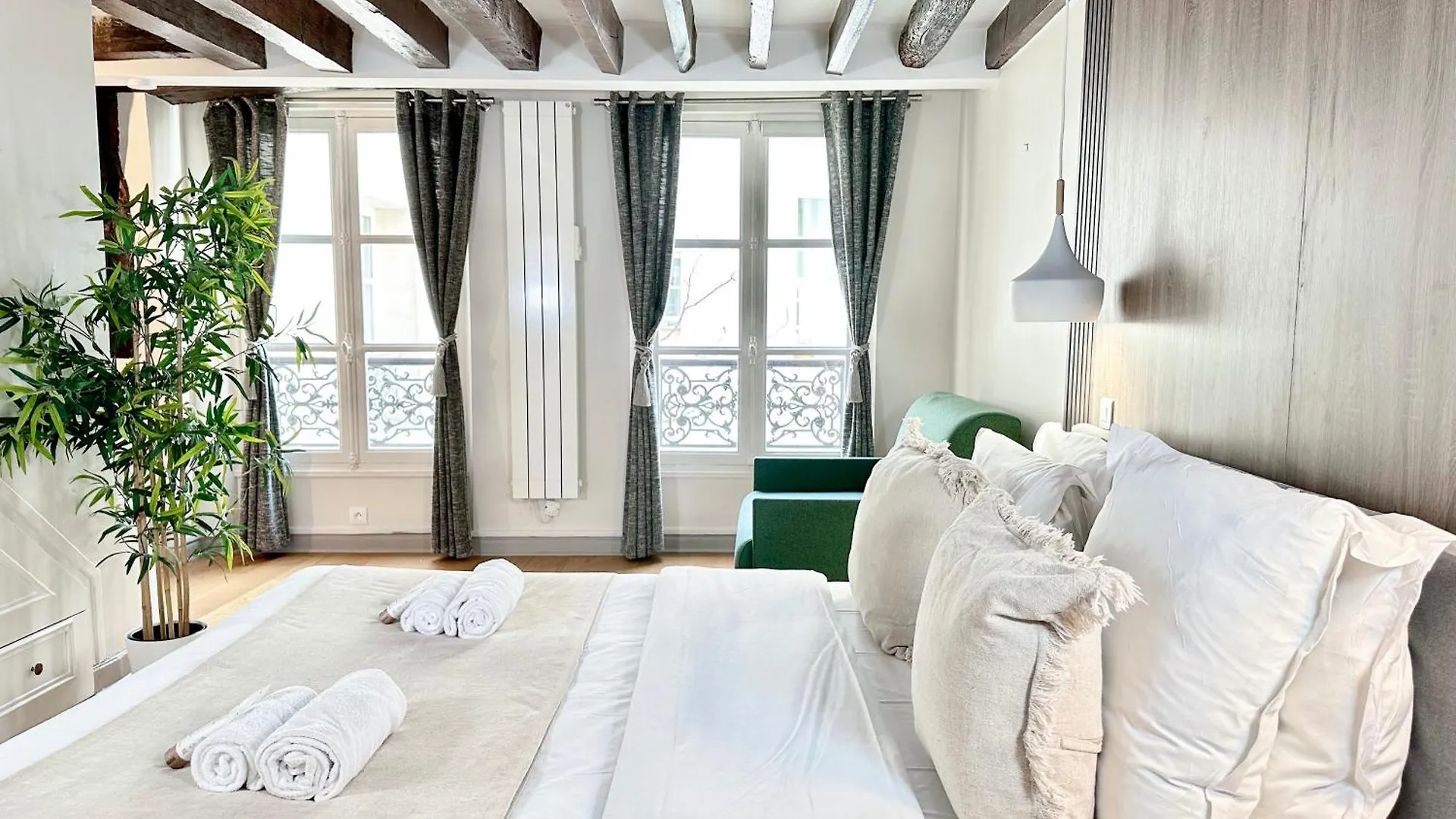 Unique & Beautiful Duplex In Saint-Germain Apartment Paris 0*,